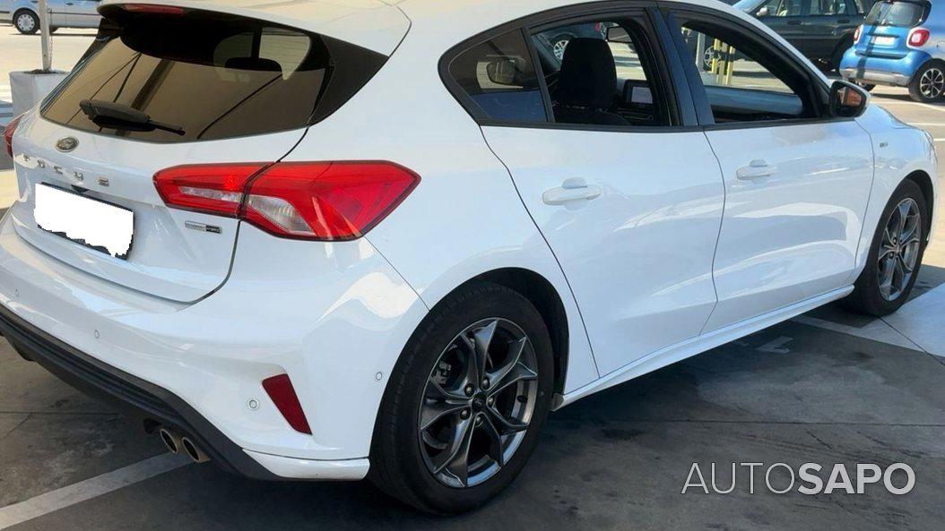 Ford Focus 1.0 EcoBoost MHEV ST-Line de 2021