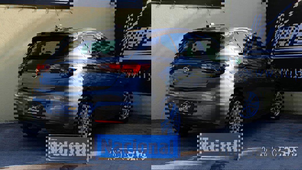 Opel Astra de 2021