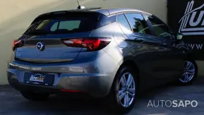Opel Astra de 2021