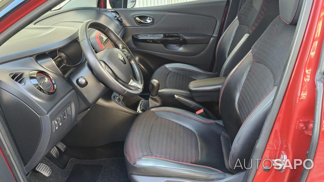 Renault Captur 0.9 TCe Helly Hansen de 2014