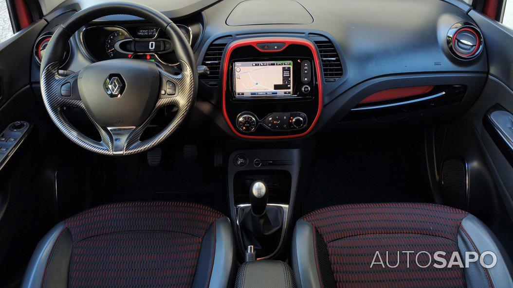 Renault Captur 0.9 TCe Helly Hansen de 2014