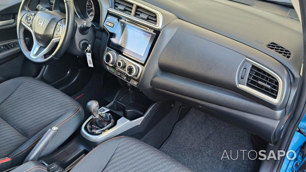 Honda Jazz 1.5 i-VTEC Dynamic+Connect Navi de 2017
