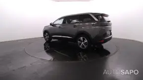 Peugeot 5008 de 2024