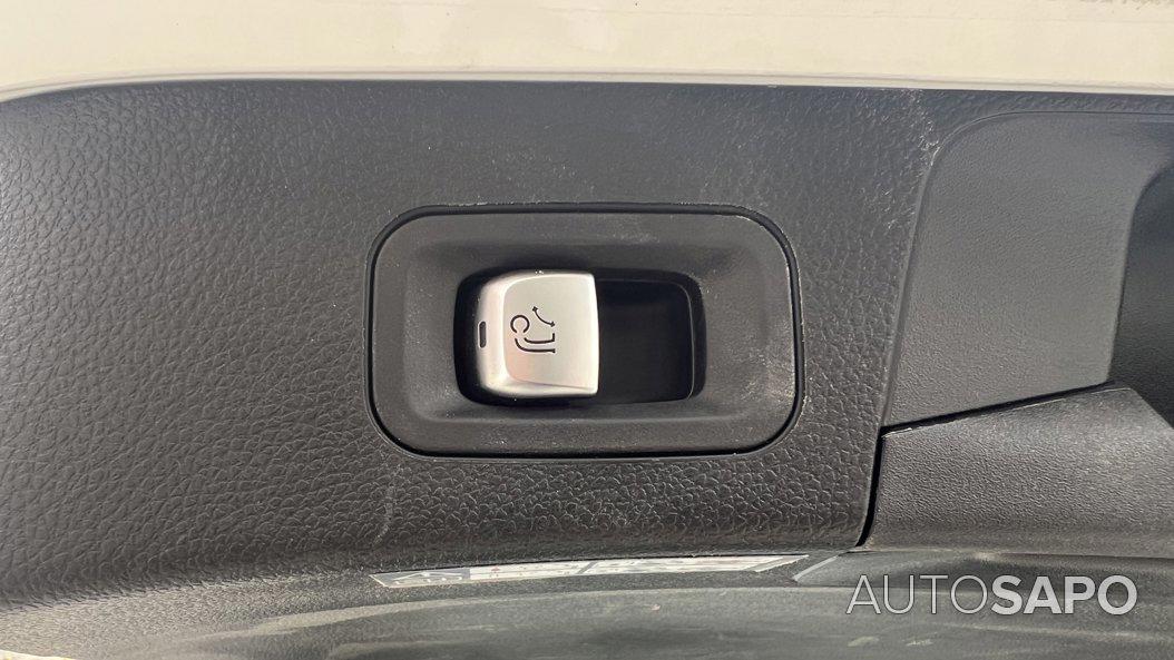 Mercedes-Benz Classe C 300 de AMG Line de 2020