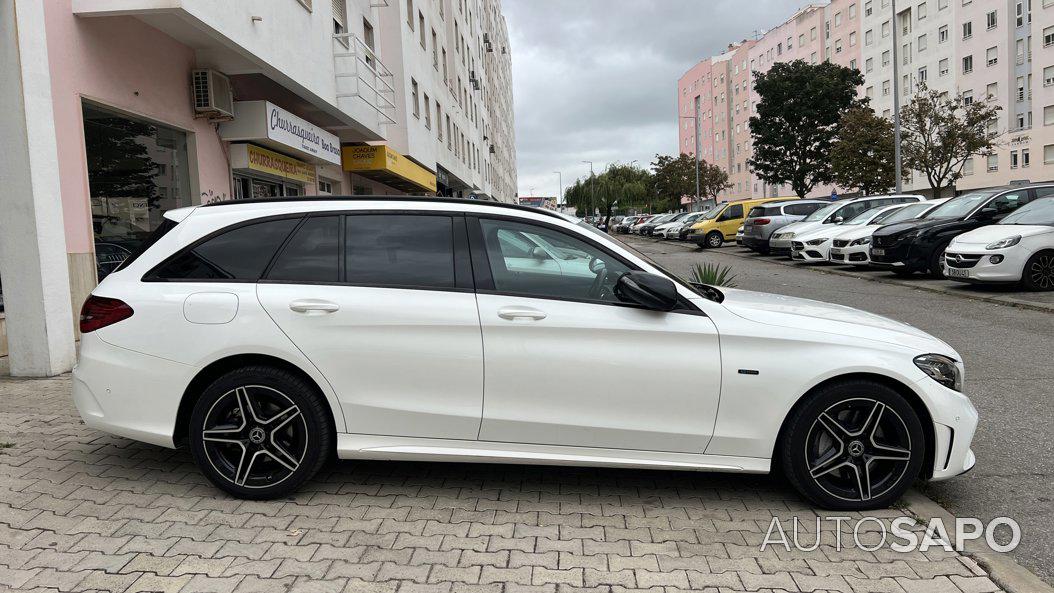 Mercedes-Benz Classe C 300 de AMG Line de 2020