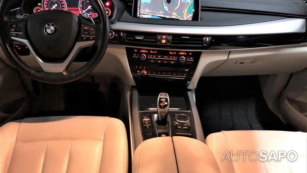 BMW X5 25 d sDrive Comfort 7L de 2015
