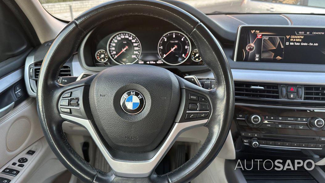 BMW X5 25 d sDrive Comfort 7L de 2015