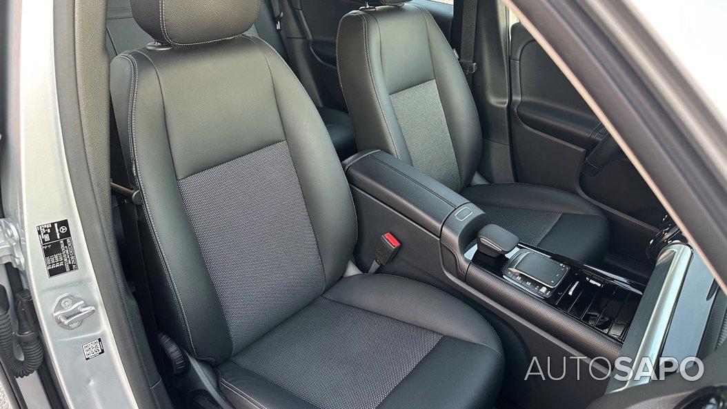 Mercedes-Benz Classe GLB 180 d Style de 2021