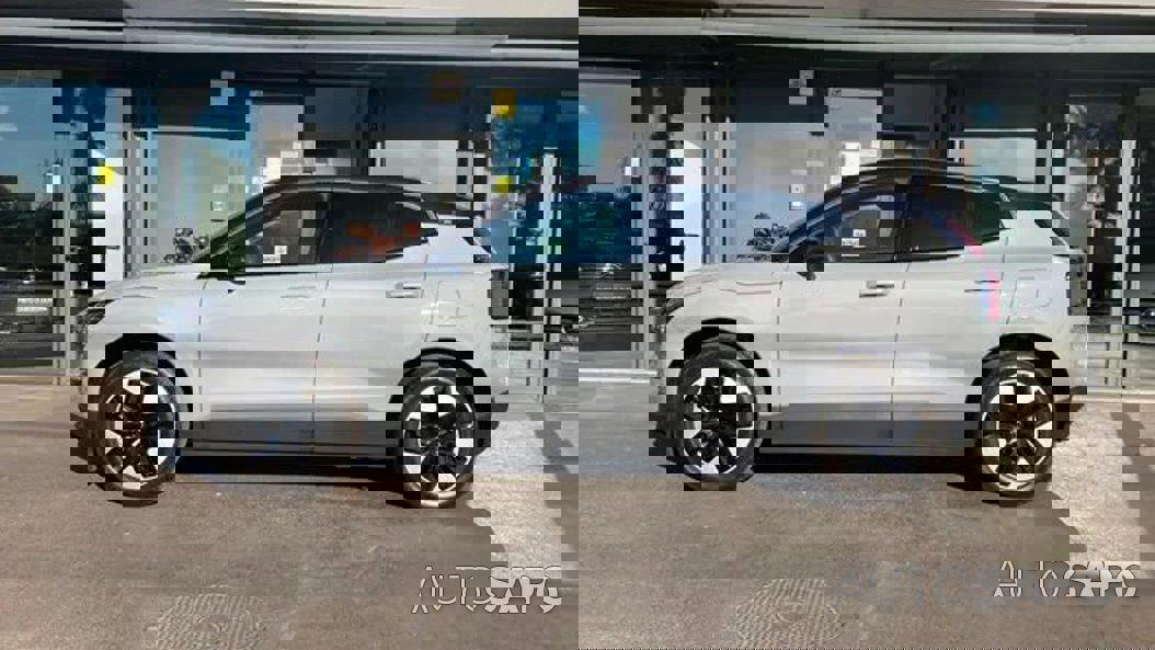 Volvo EX30 de 2025