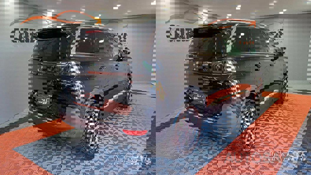 Peugeot 5008 de 2024