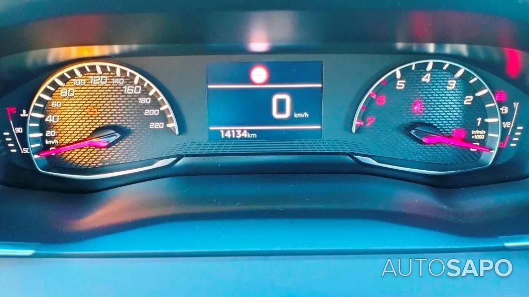 Peugeot 2008 1.2 PureTech Style de 2024