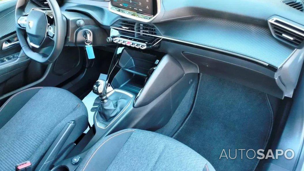 Peugeot 2008 1.2 PureTech Style de 2024