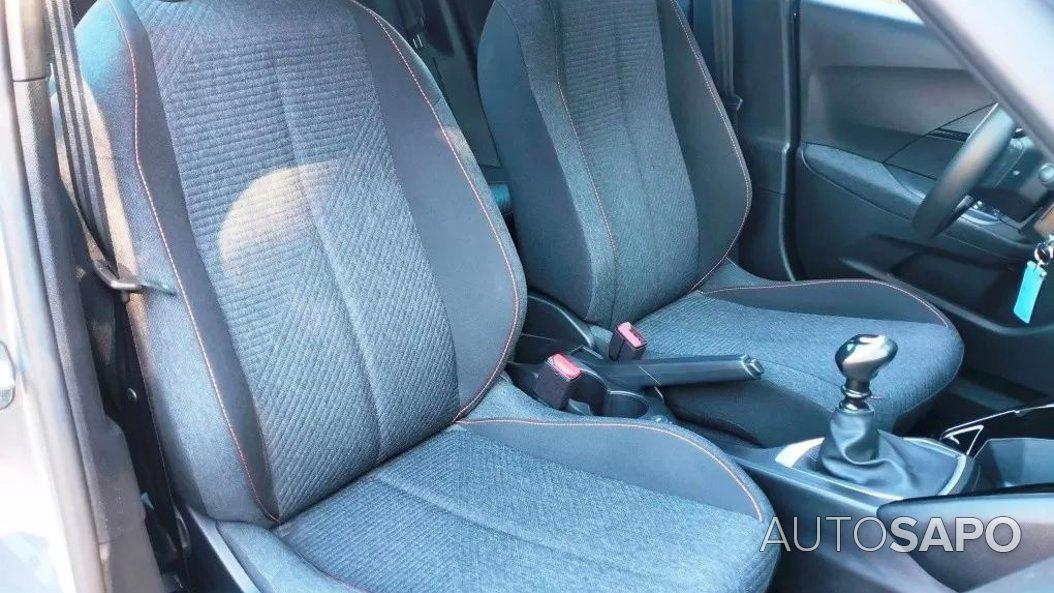 Peugeot 2008 1.2 PureTech Style de 2024