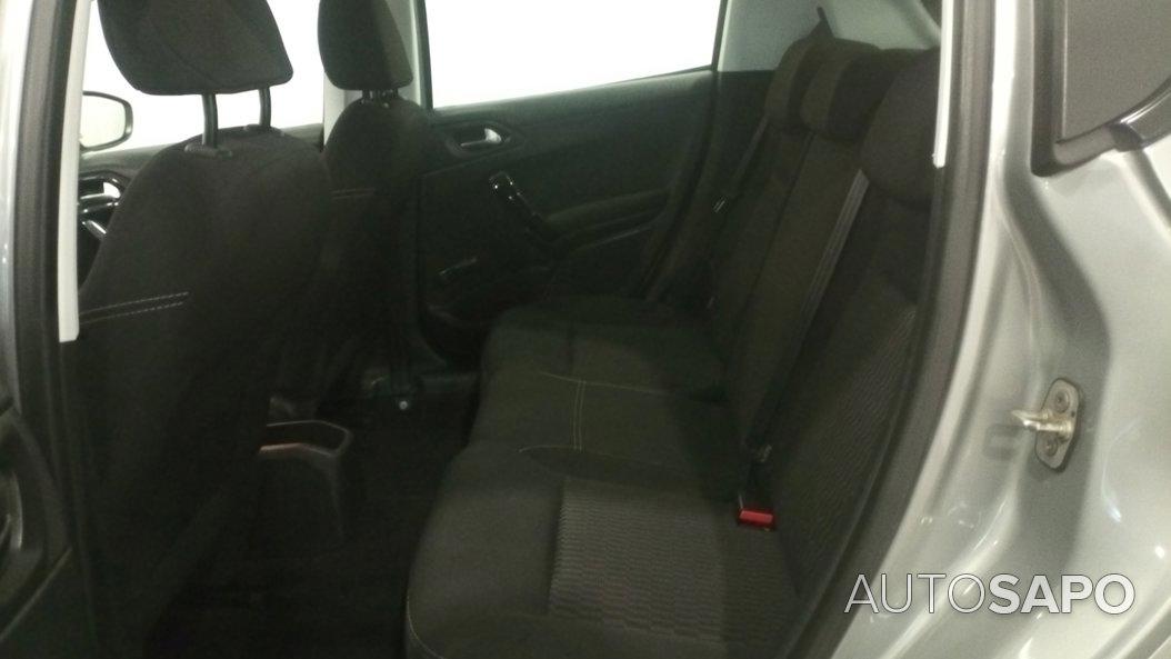 Peugeot 208 1.5 BlueHDi Active Business de 2019