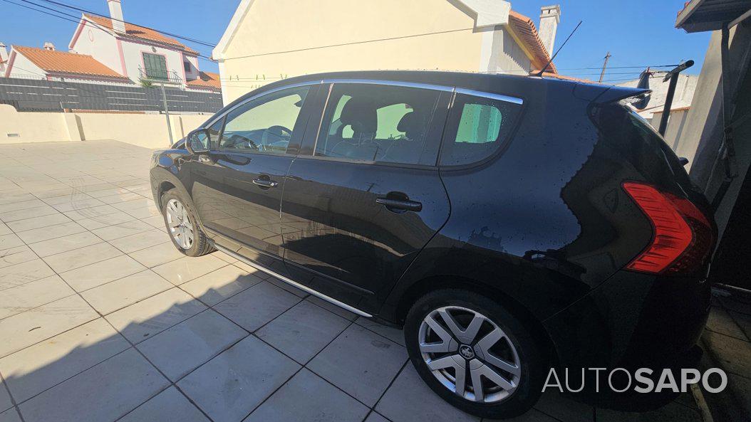 Peugeot 3008 2.0 HDi Hybrid4 99g de 2013