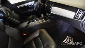 Volvo V90 2.0 D4 Momentum Geartronic de 2017