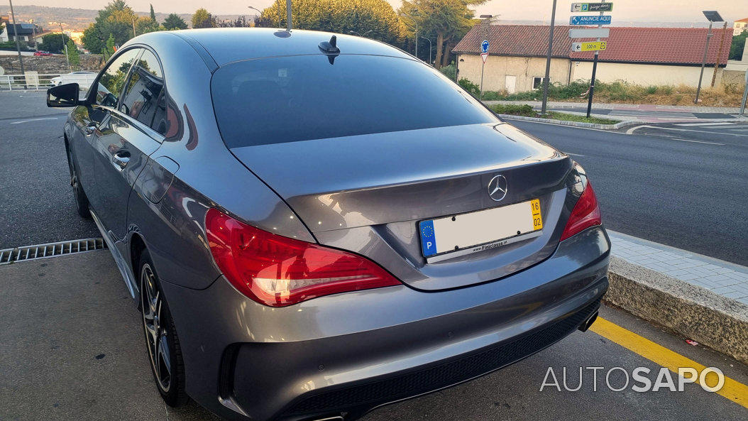 Mercedes-Benz Classe CLA 180 d AMG Line de 2016