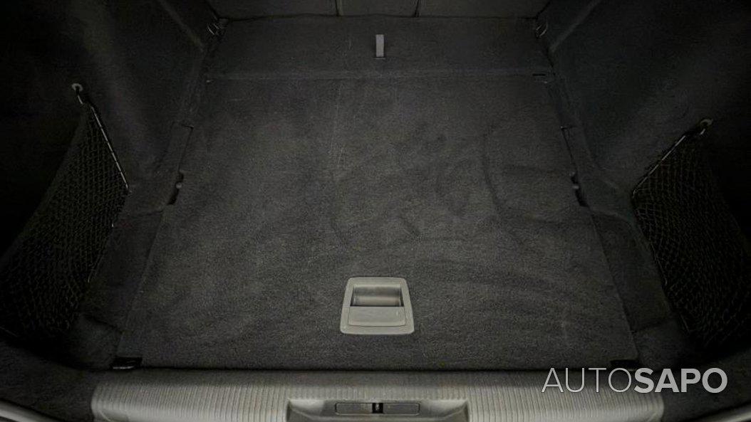 Peugeot 308 1.2 PureTech Allure EAT8 de 2024