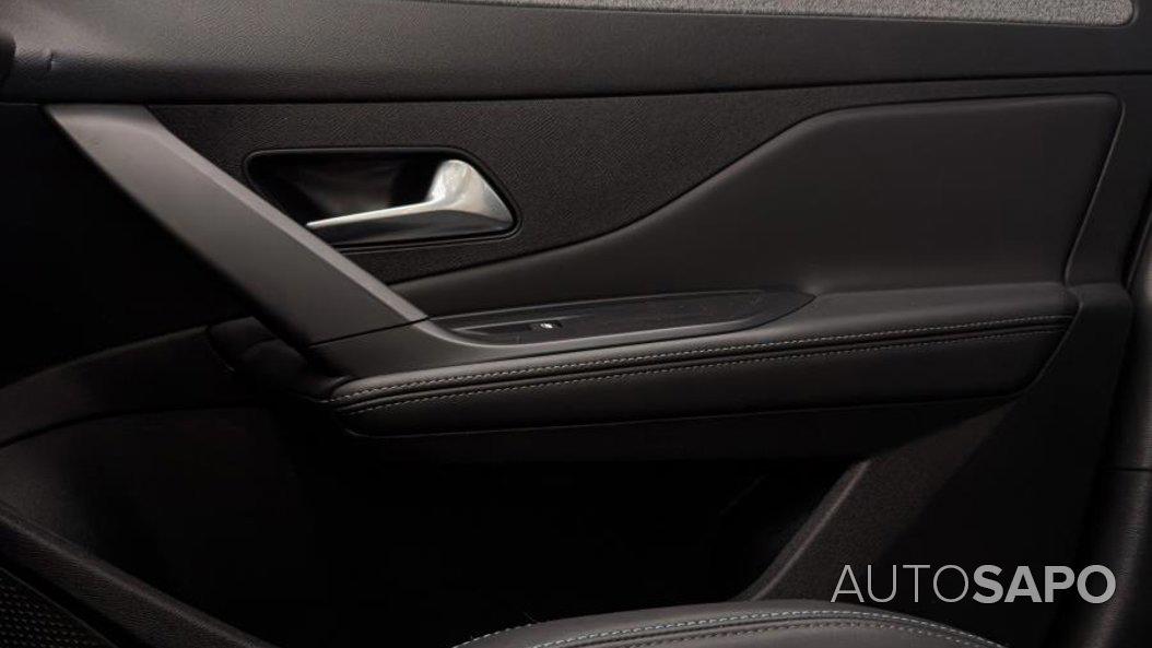 Peugeot 308 1.2 PureTech Allure EAT8 de 2024