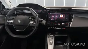 Peugeot 308 1.2 PureTech Allure EAT8 de 2024