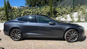 Tesla Model S 85D de 2015