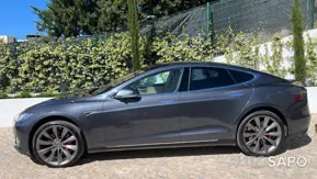 Tesla Model S 85D de 2015