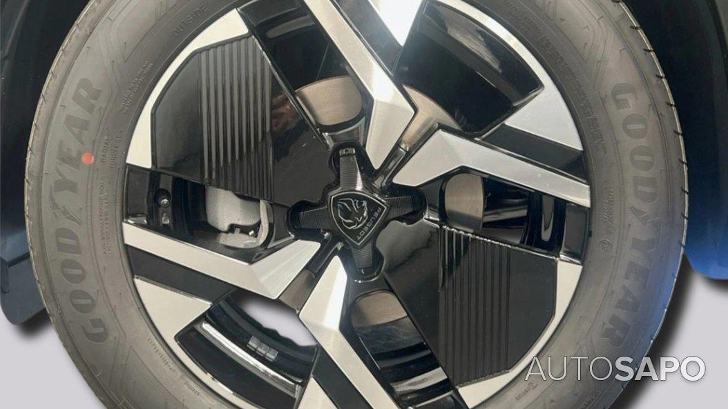 Peugeot 2008 1.2 PureTech Allure de 2025