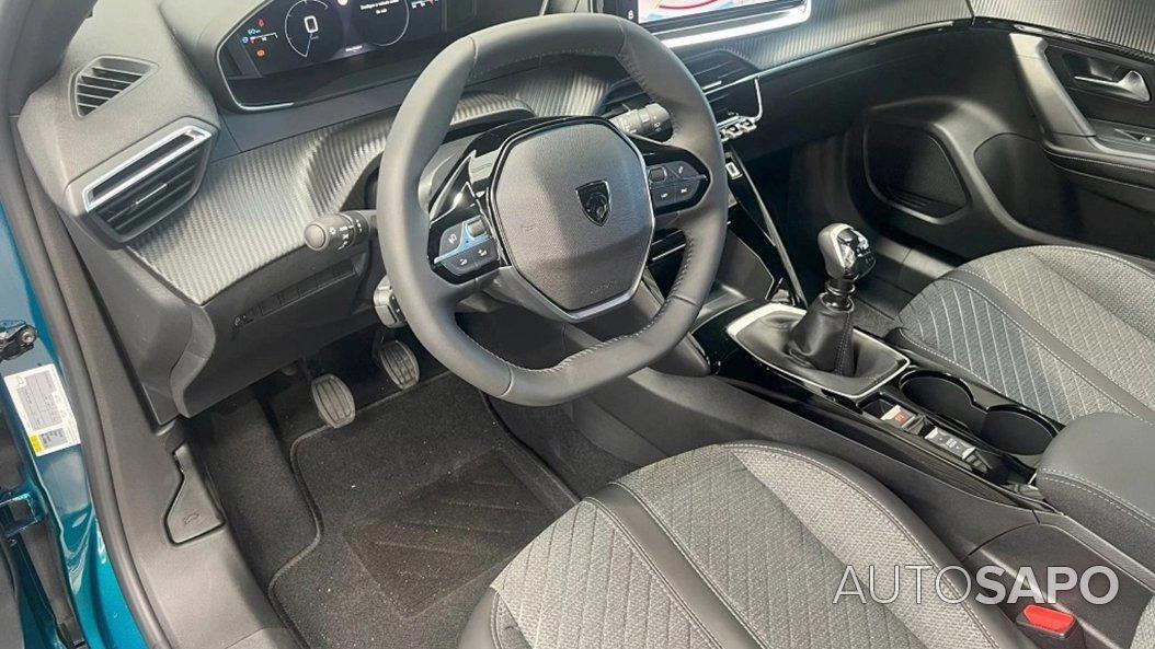 Peugeot 2008 1.2 PureTech Allure de 2025