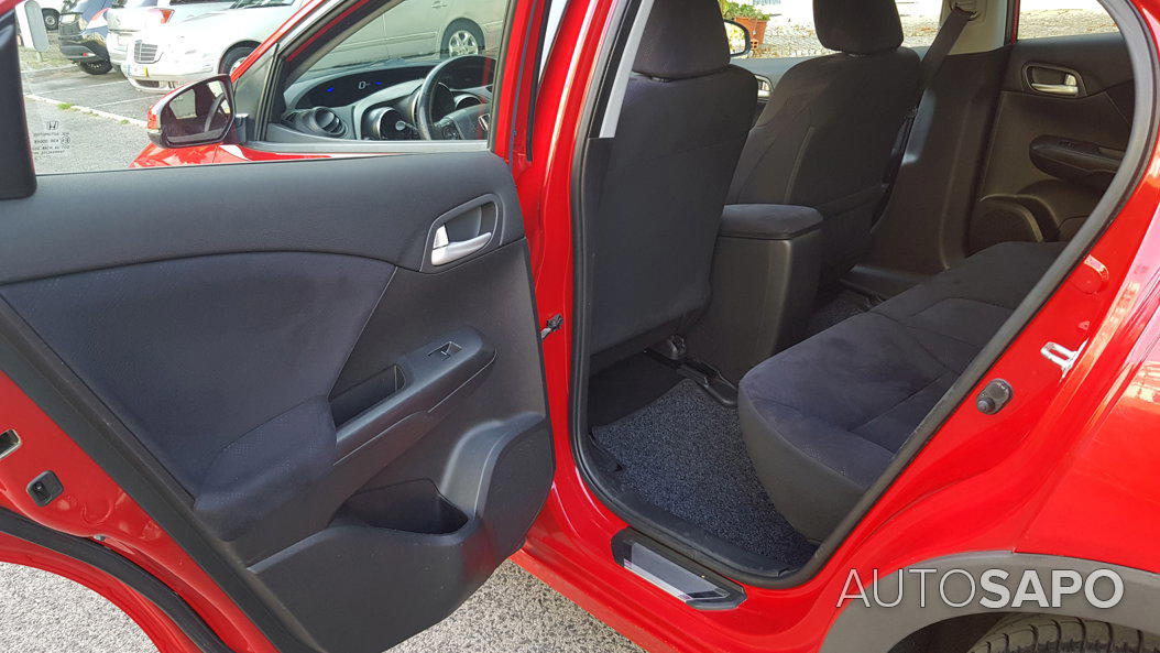 Honda Civic 1.4 i-VTEC Elegance de 2012