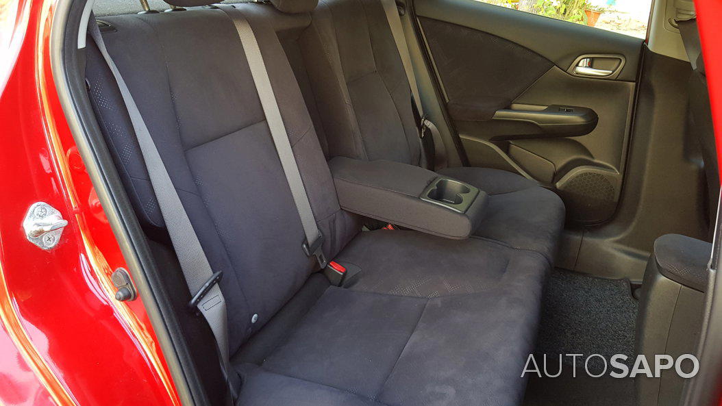 Honda Civic 1.4 i-VTEC Elegance de 2012