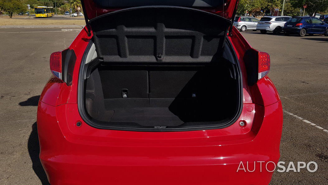 Honda Civic 1.4 i-VTEC Elegance de 2012