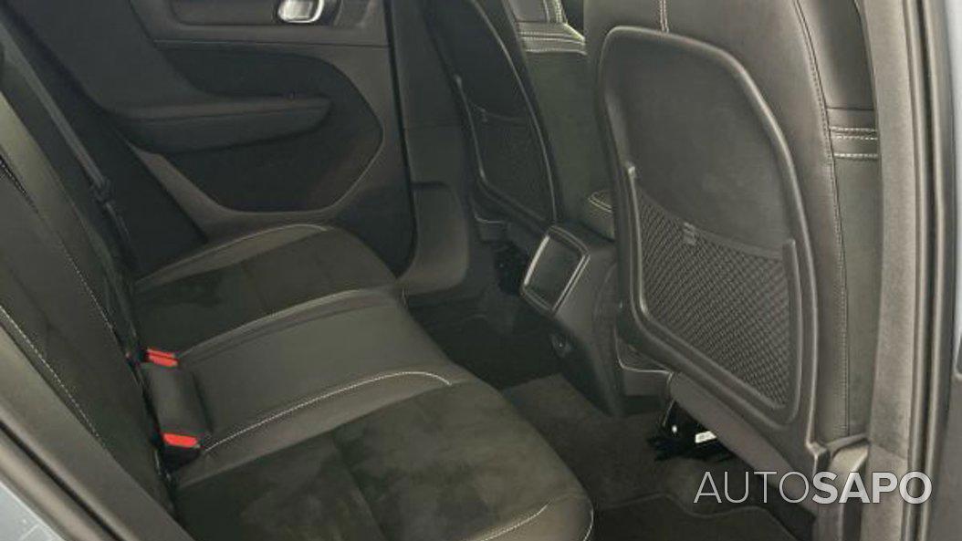 Volvo XC40 2.0 T4 R-Design de 2019