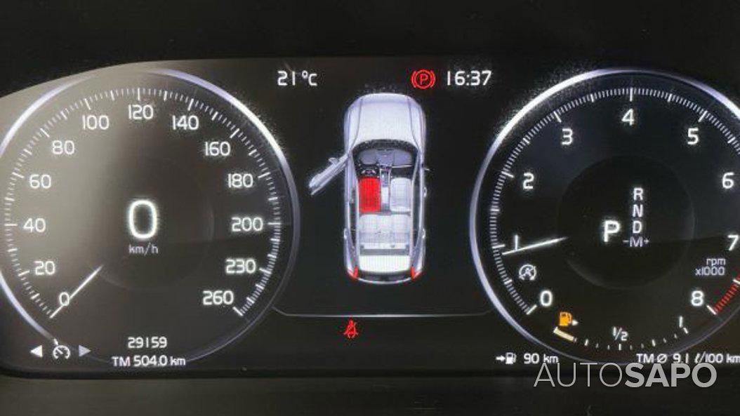 Volvo XC40 2.0 T4 R-Design de 2019