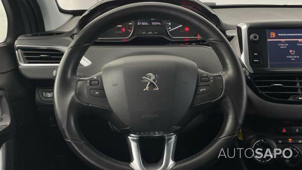 Peugeot 2008 1.2 PureTech Access de 2017