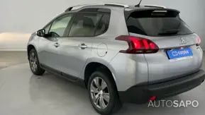 Peugeot 2008 1.2 PureTech Access de 2017