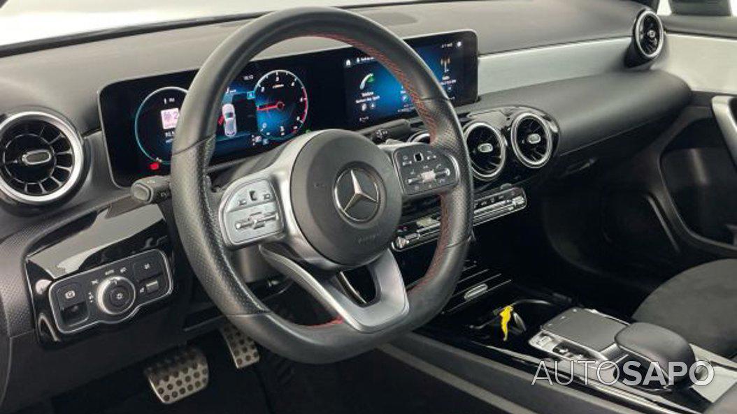 Mercedes-Benz Classe A 180 d Aut. de 2018