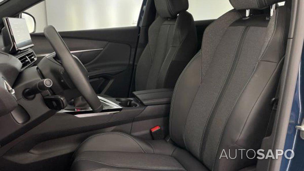 Peugeot 3008 1.2 PureTech Allure de 2023