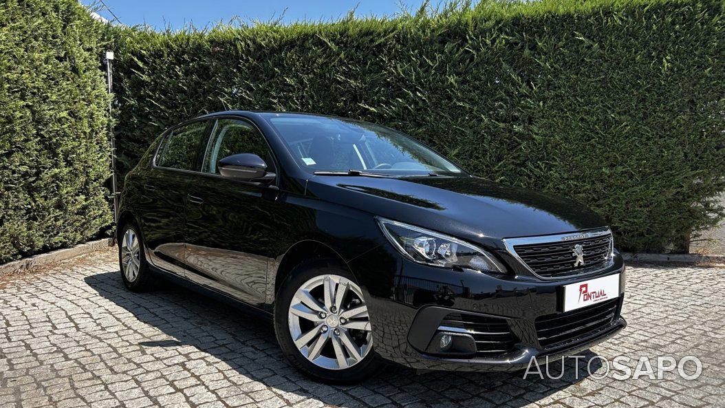 Peugeot 308 1.2 PureTech Style de 2021