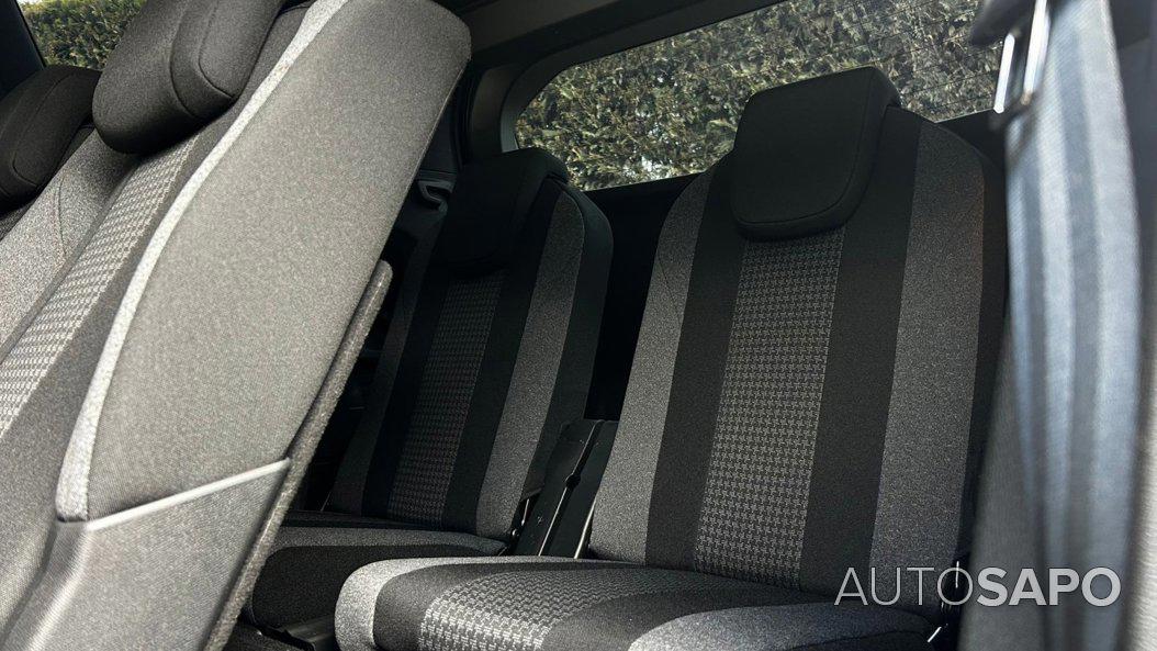 Peugeot 5008 de 2021