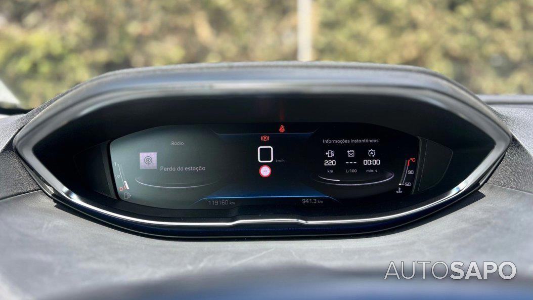 Peugeot 5008 de 2021