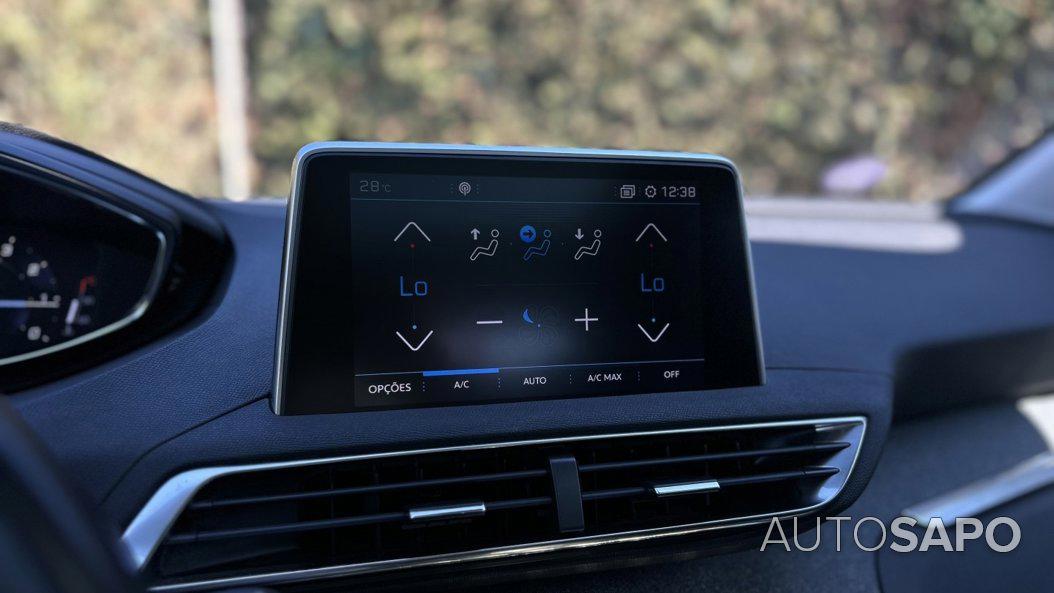 Peugeot 3008 1.2 PureTech Allure EAT8 de 2019