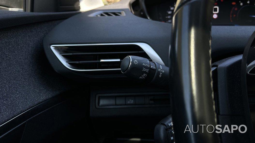 Peugeot 3008 1.2 PureTech Allure EAT8 de 2019