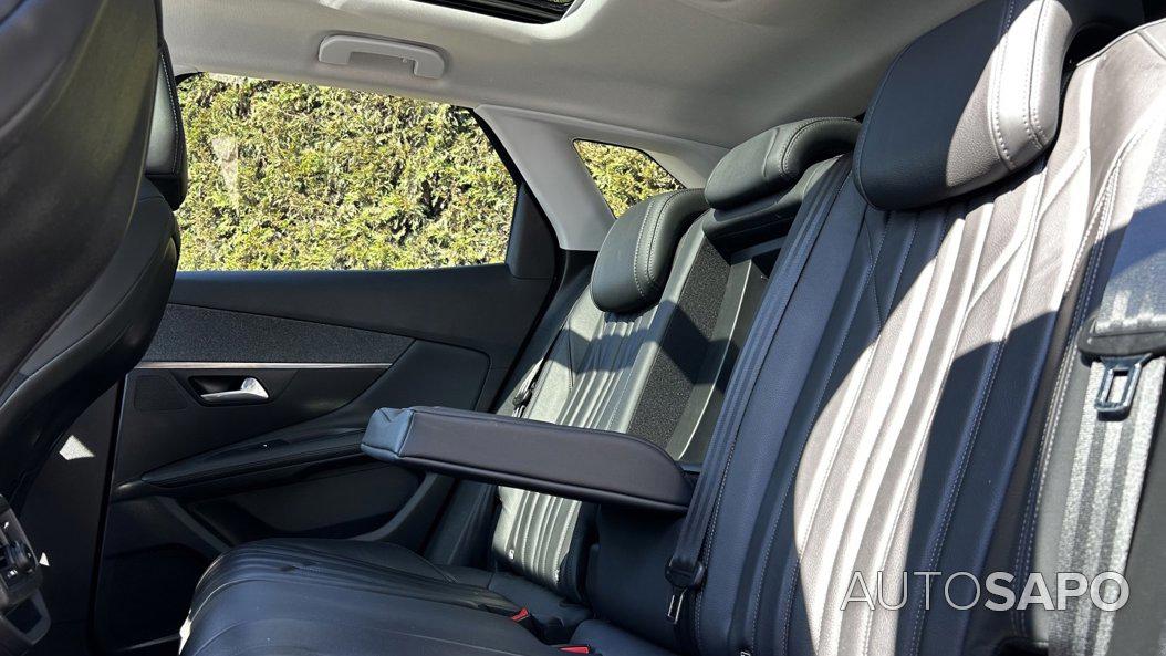 Peugeot 3008 1.2 PureTech Allure EAT8 de 2019