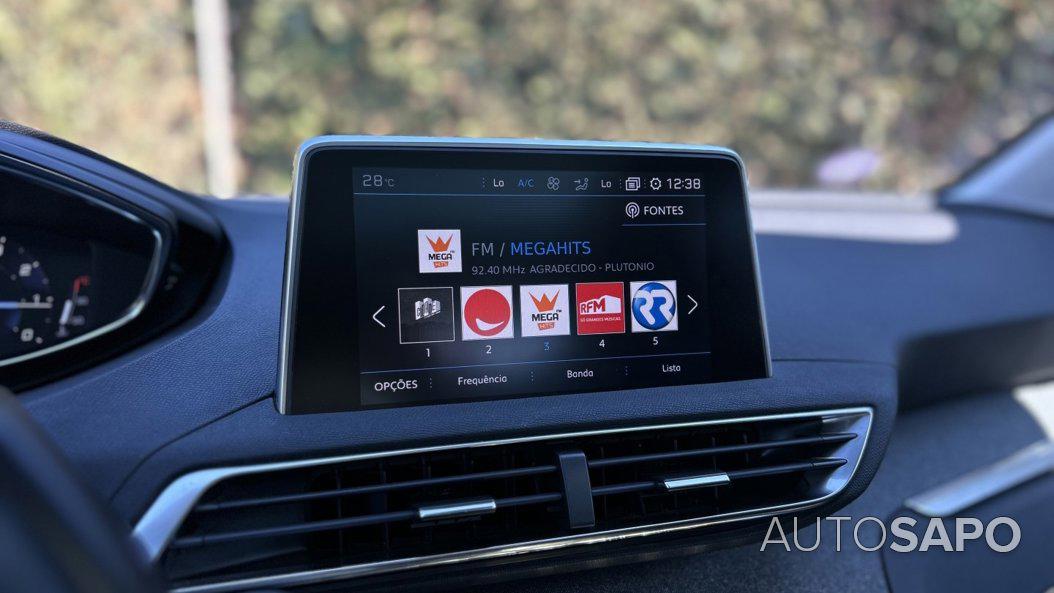 Peugeot 3008 1.2 PureTech Allure EAT8 de 2019