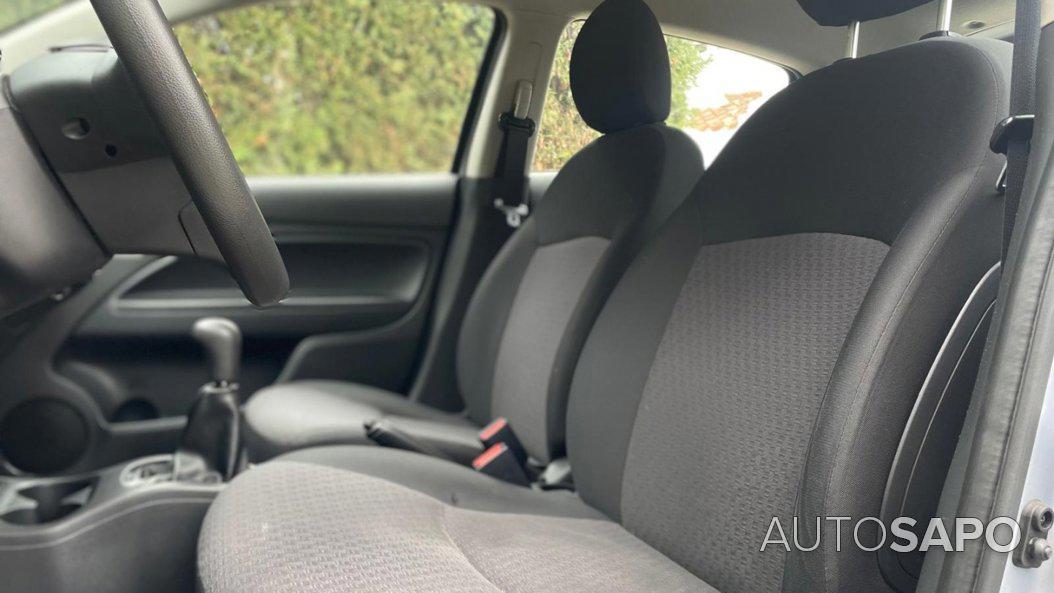 Mitsubishi Space Star de 2020