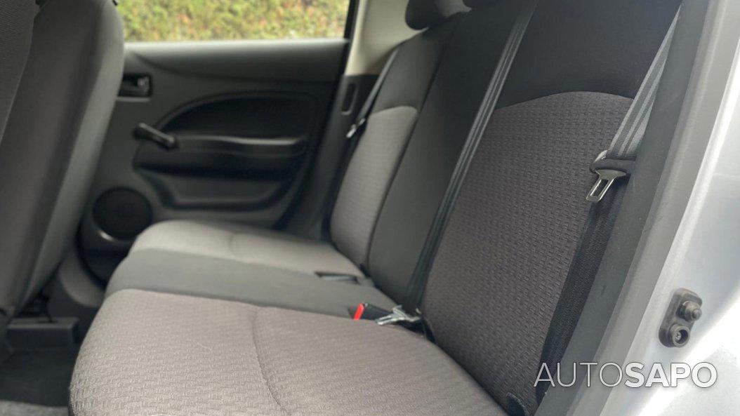 Mitsubishi Space Star de 2020