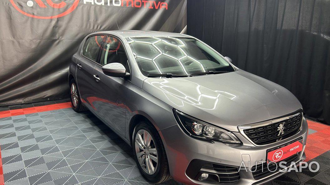 Peugeot 308 1.2 PureTech Active J17 de 2019