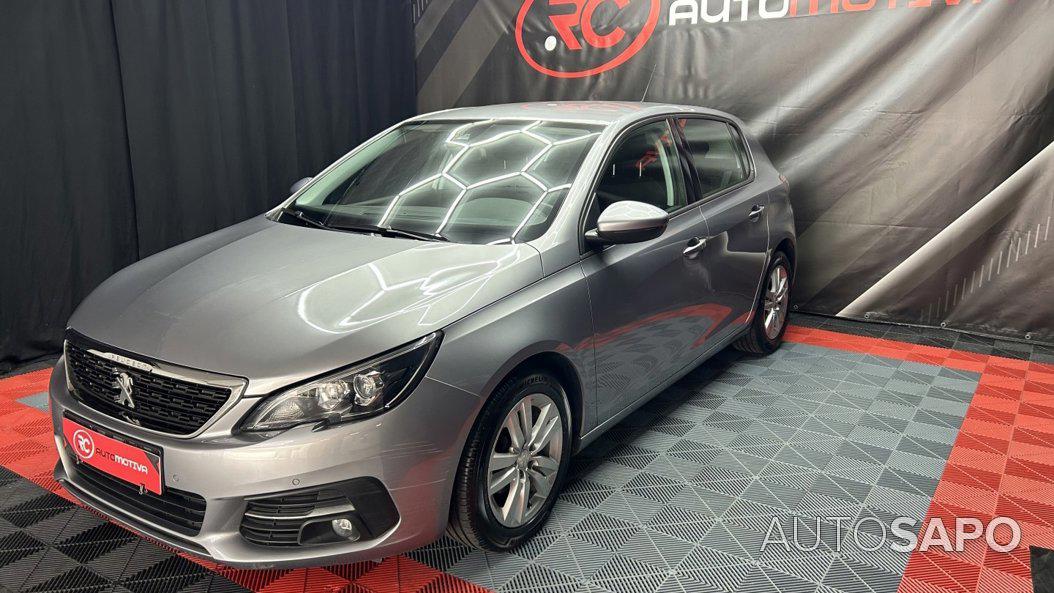 Peugeot 308 1.2 PureTech Active J17 de 2019