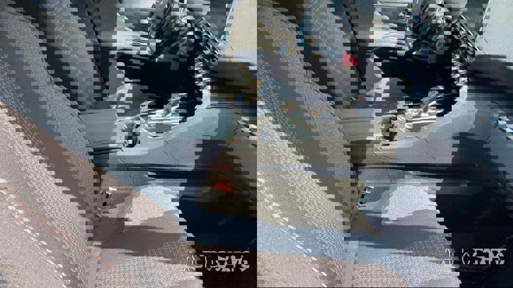 Peugeot 3008 1.2 PureTech Active de 2019