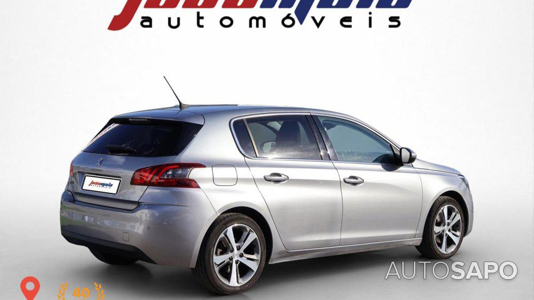 Peugeot 308 1.2 PureTech Allure de 2018